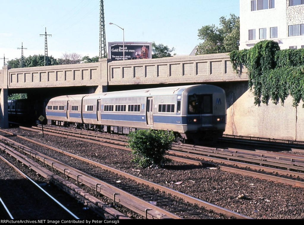 LIRR M-1 Metropolitan Car